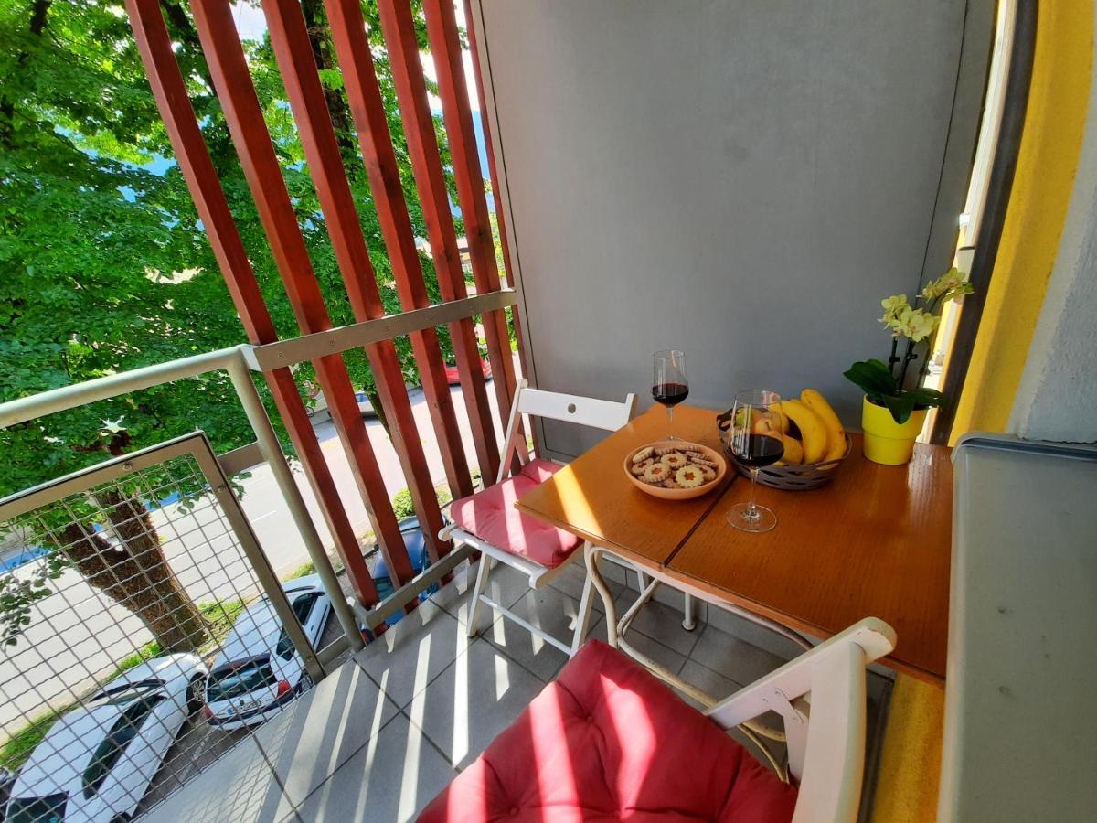 Apartment Honey Bee With Sauna 科巴里德 外观 照片